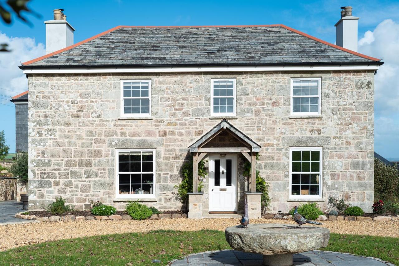 Trevidgeowe Farmhouse Bed & Breakfast Bodmin Exterior foto