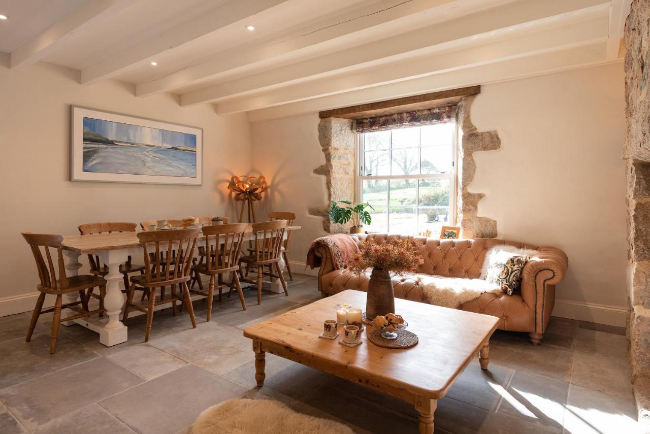 Trevidgeowe Farmhouse Bed & Breakfast Bodmin Exterior foto